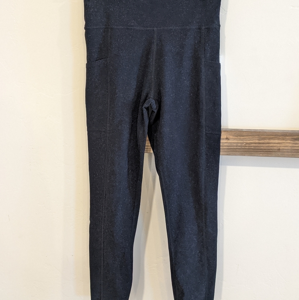 7/8 length abercrombie contour leggings